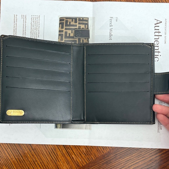 Fendi Black and Tan Logo Wallet with COA - Picture 3 of 9